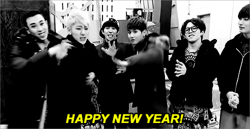 Resultado de imagem para kpop idols gifs happy new year