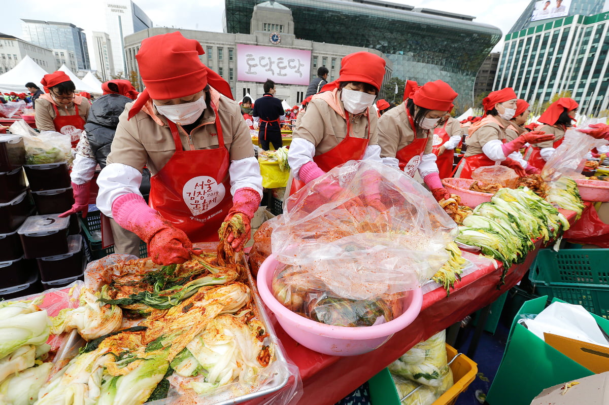 Produção de kimchi